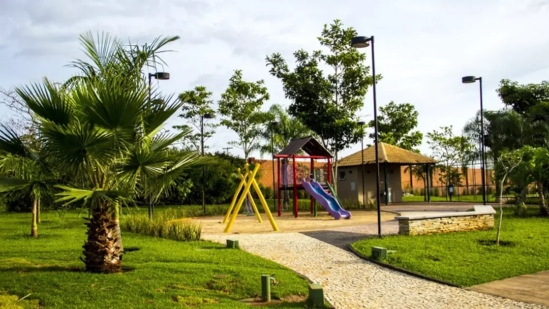 Condomínio Jardins Paris no Condomínios Fechados GO-020 em Goiânia